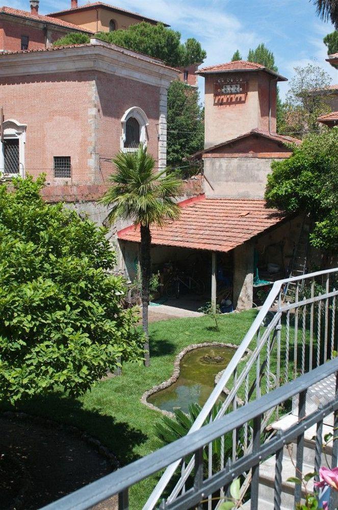 ピサ Borgo Largo 51 Bed & Breakfast エクステリア 写真
